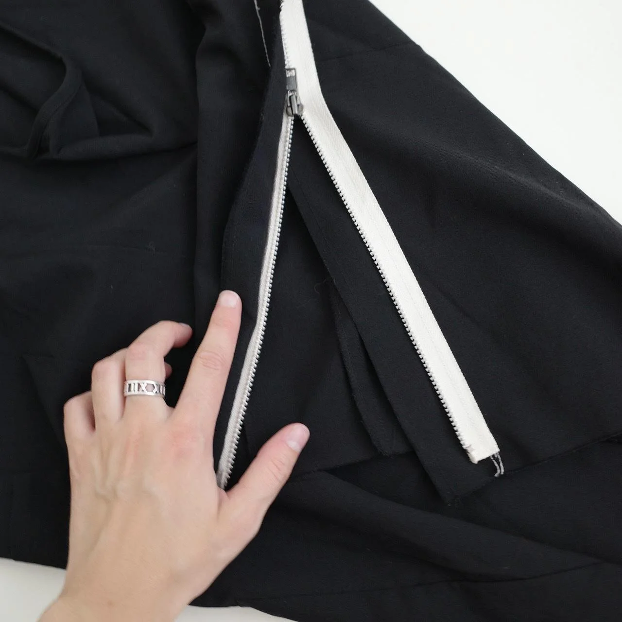 ジャケット・アウター COMME des GARCONS 1998ss velvet jacket COMME DES GARCONS 90s Black Velvet Jacket — Garment Modern +